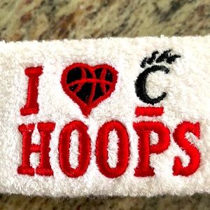 NWOT‼️I Love UC Hoops headband/sweatband